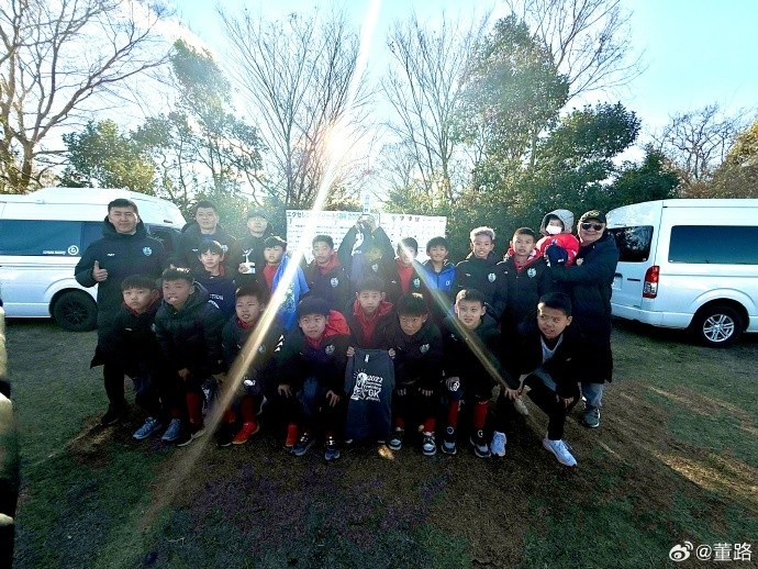  8戰(zhàn)全勝奪日本杯賽冠軍！中國足球小將發(fā)布感謝信
