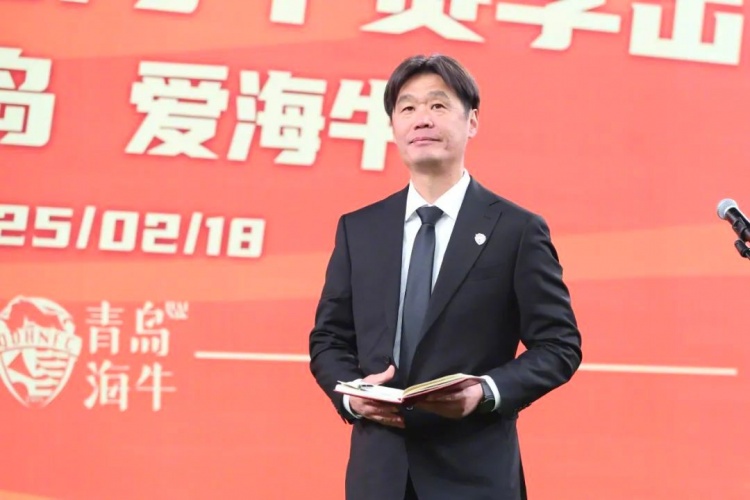  多名媒體人士點評海牛：引援老中青都有，就看李霄鵬的捏合能力了