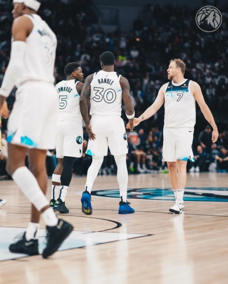  拿0分的NBA首發(fā)，所有人都為他叫好