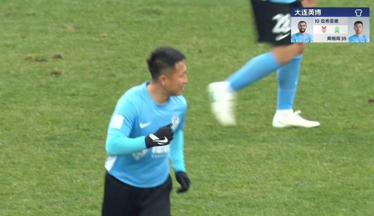  隊長來了！38歲閻相闖替補登場，上演賽季&重返中超首秀！