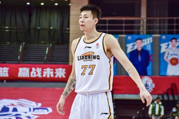  還得再調(diào)整！張鎮(zhèn)麟復出8中1拿到2分8助出現(xiàn)6失誤 正負值-34最低
