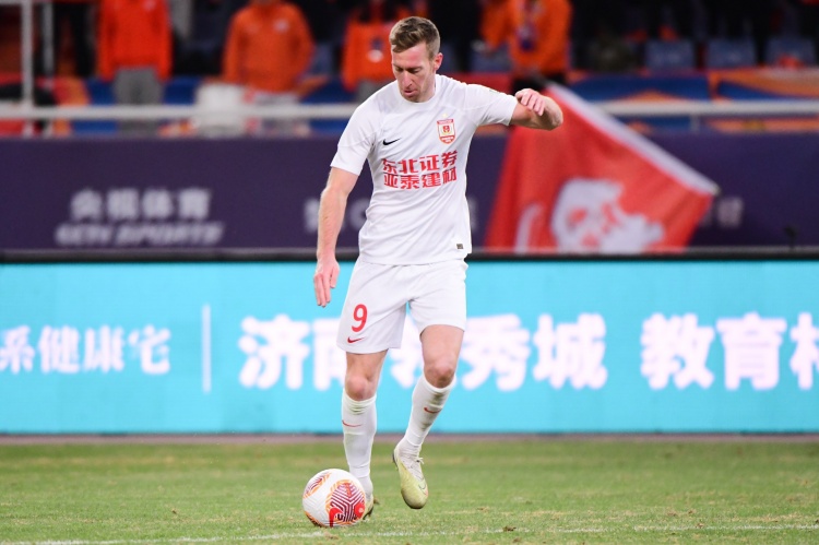  熱身賽：長春亞泰2-1青島海牛 貝里奇、奧莫伊胡安弗破門???