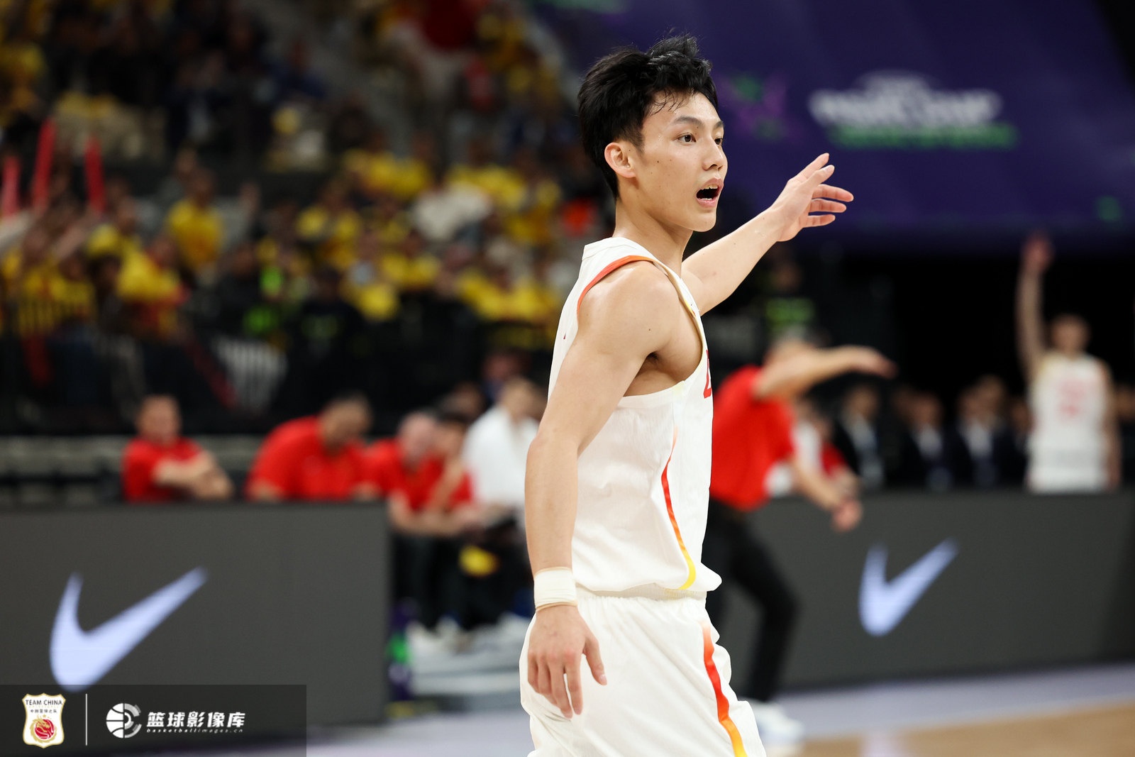  首發(fā)出戰(zhàn)不在狀態(tài)！徐杰全場(chǎng)3中0沒(méi)得分 拿到3板1助2斷另2失誤